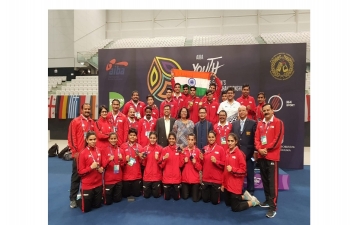 The Indian boxing contingent at the AIBA Youth Championship held at Budapest put up a commendable performance winning a total of 10 medals.